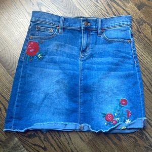 J Crew denim mini skirt - floral embroidery- size 2